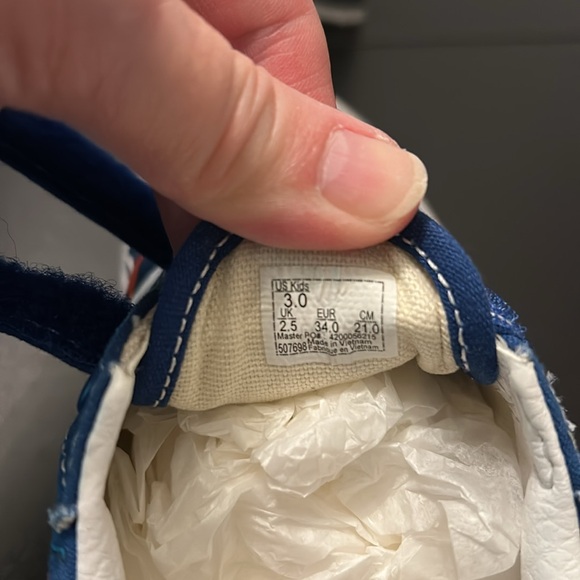 Vans Kids Dino Old School V Velcro Sneakers Size 3 - Picture 10 of 10